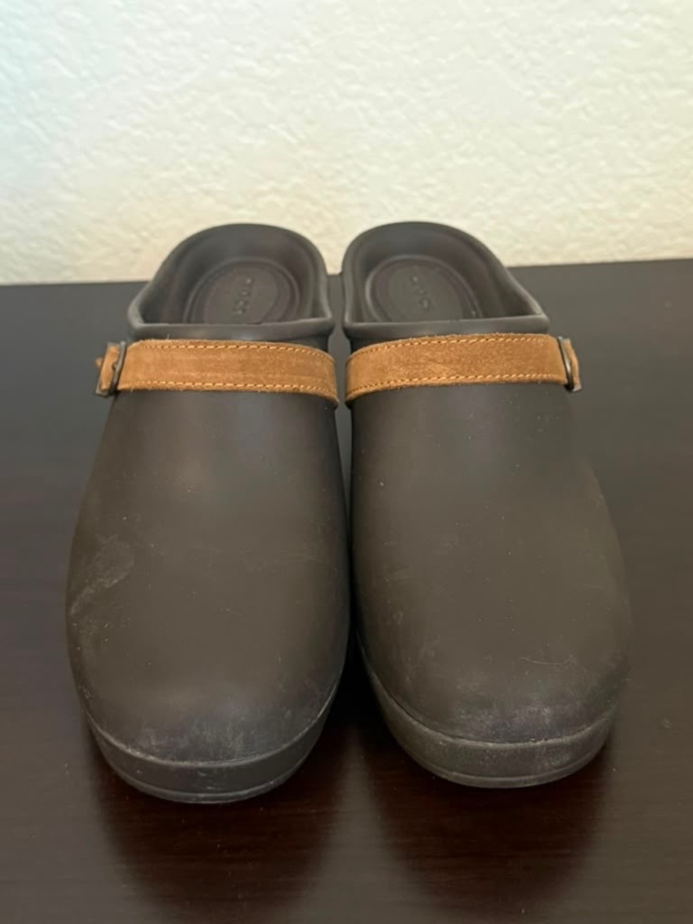Crocs Women's Wedge Clogs Brown Adjustable Strap Comfort Shoes Size 11